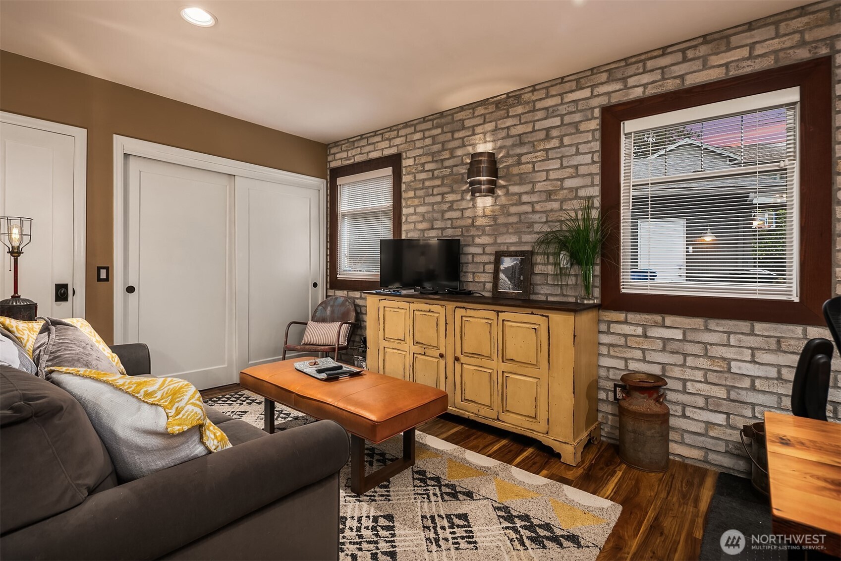 9225 Olympic View Drive