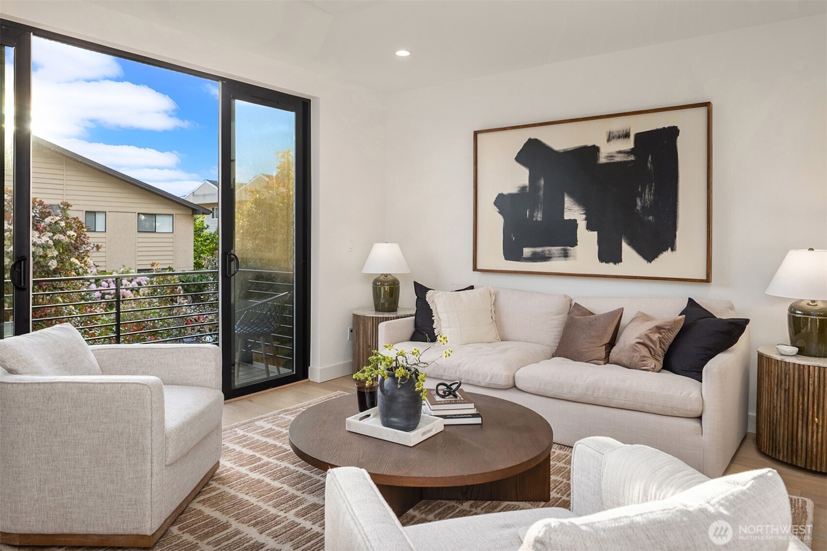 614 5th Avenue S Unit: C106