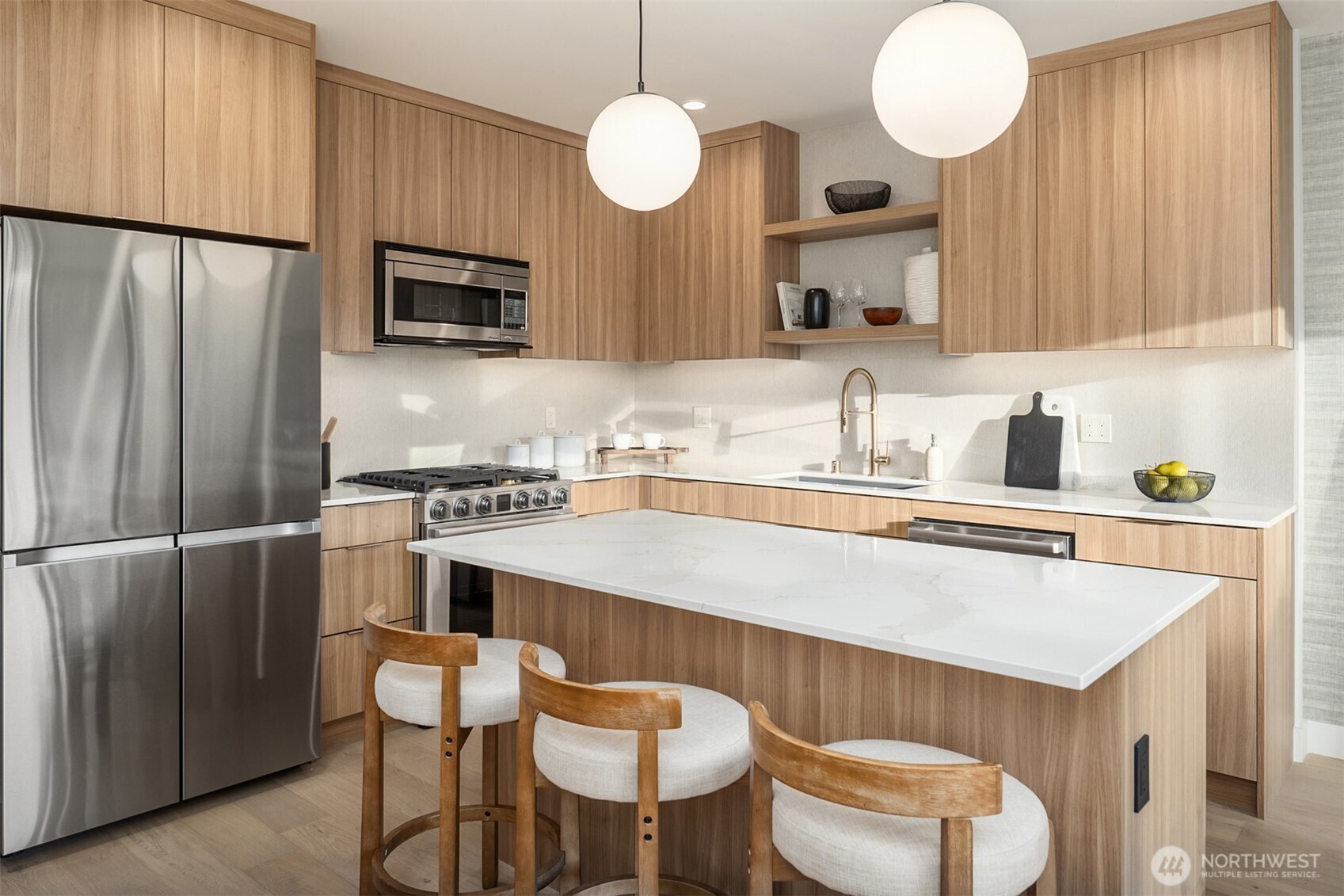 614 5th Avenue S Unit: C106