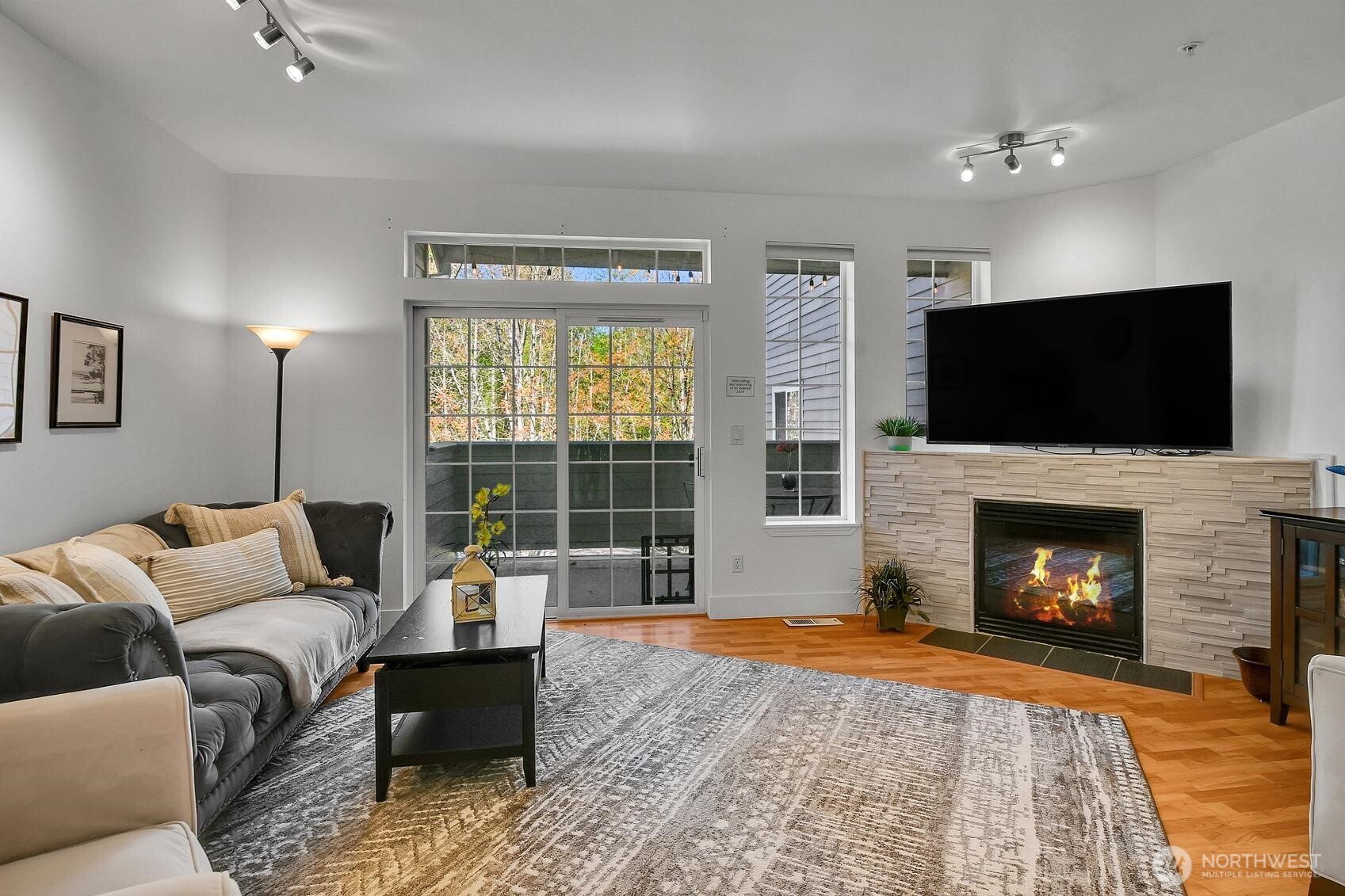 14714 53rd Avenue W Unit: 104