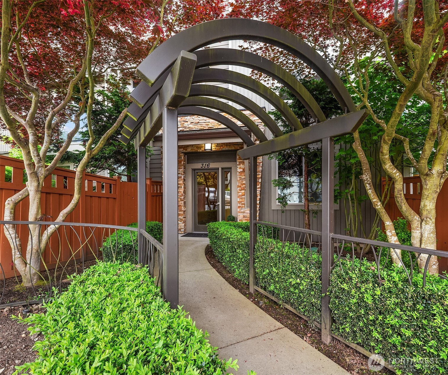 316 Walnut Street Unit: 103