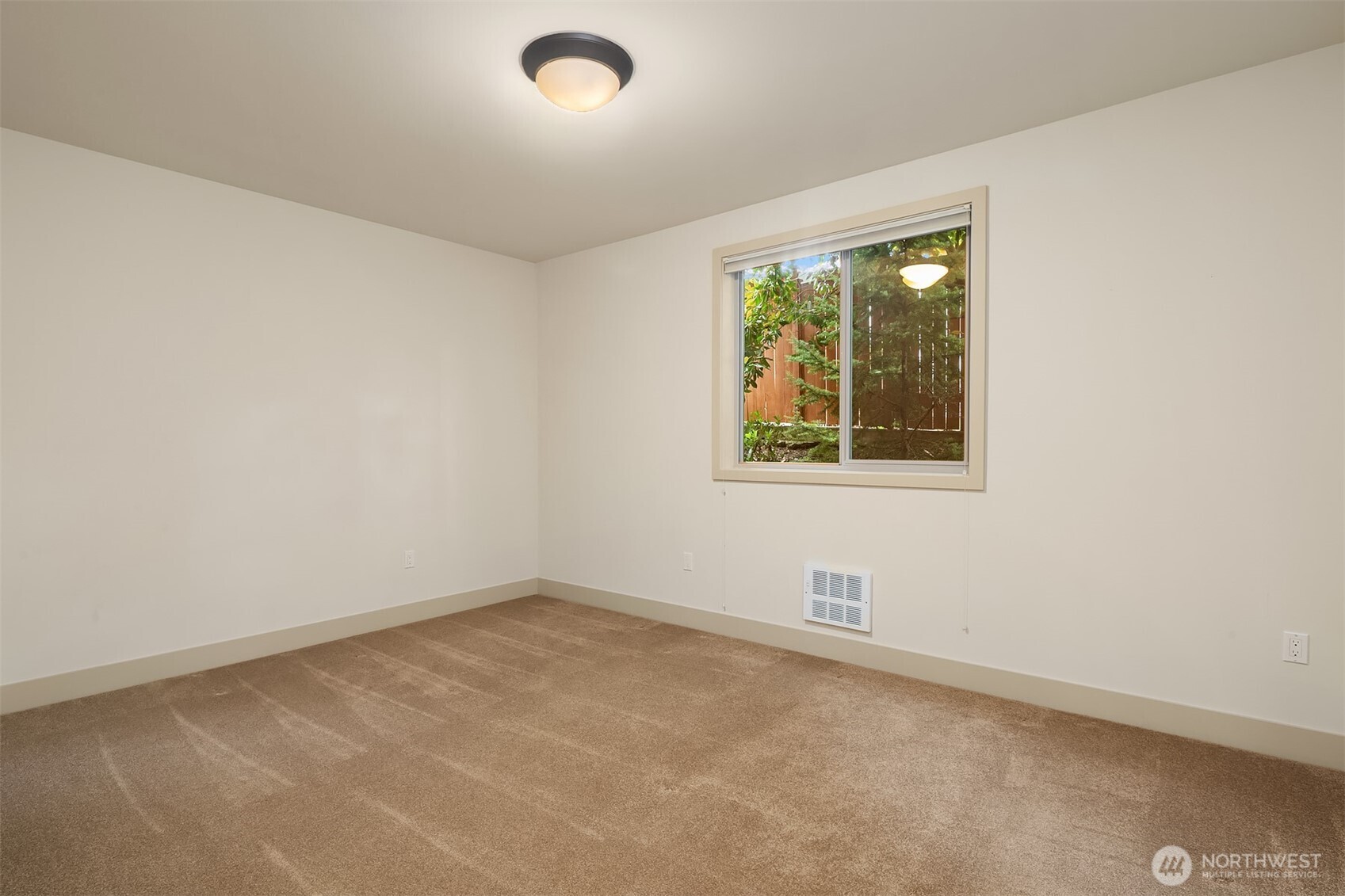 316 Walnut Street Unit: 103