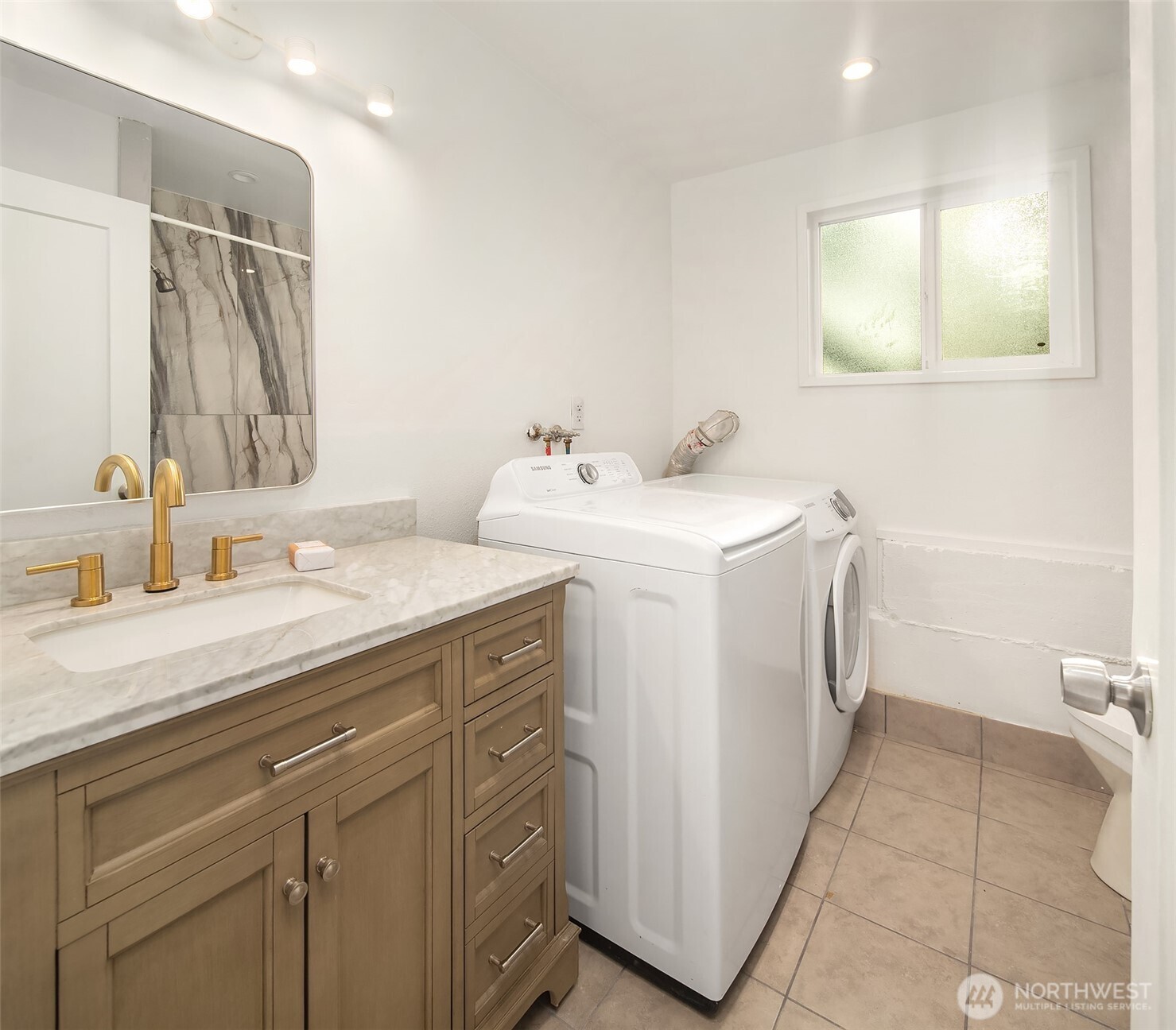 1421 NW 196th St