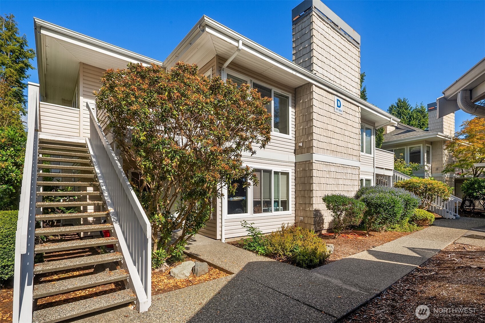 9210 Market Pl Unit: D201