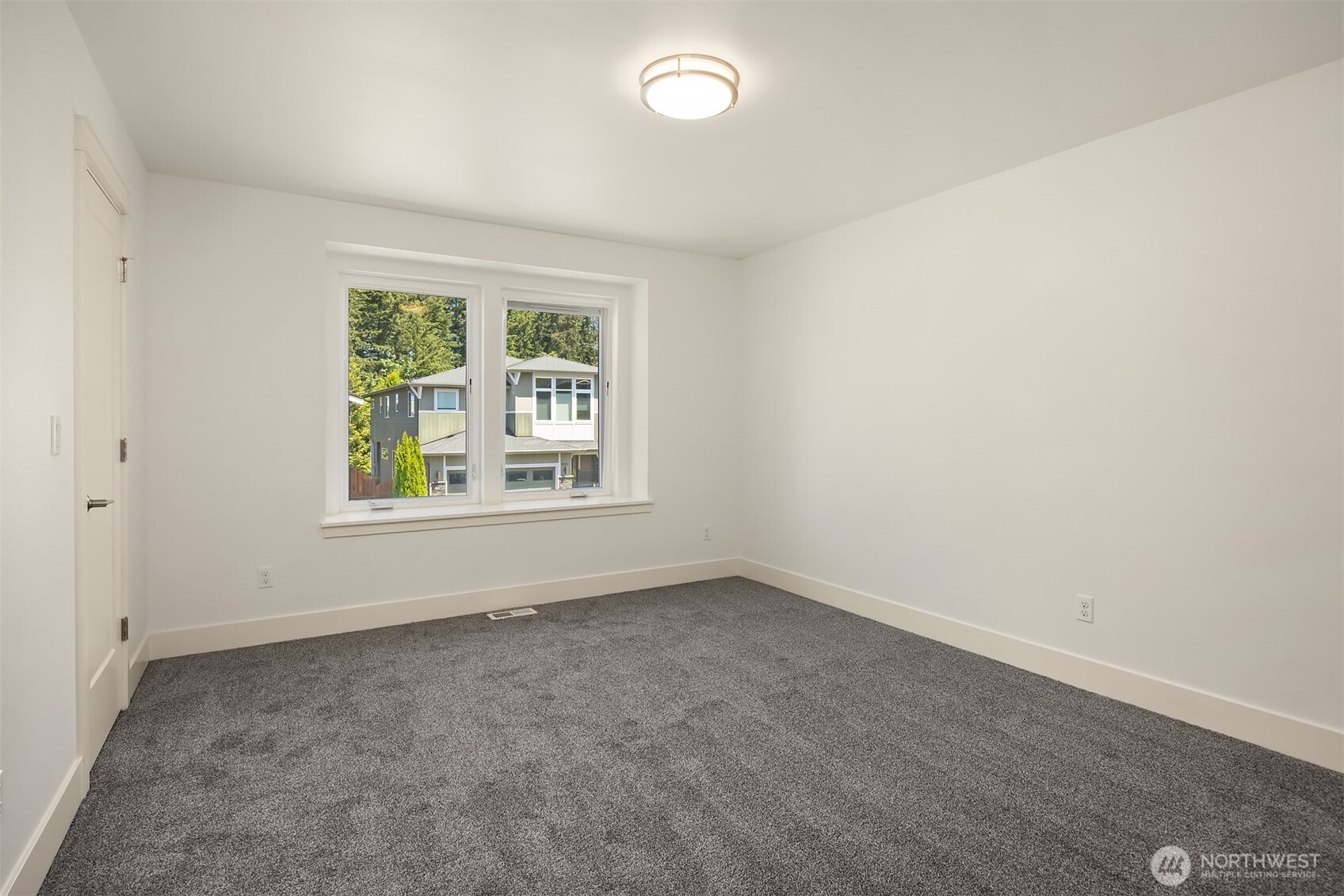 20045 10th Avenue NW Unit: 11