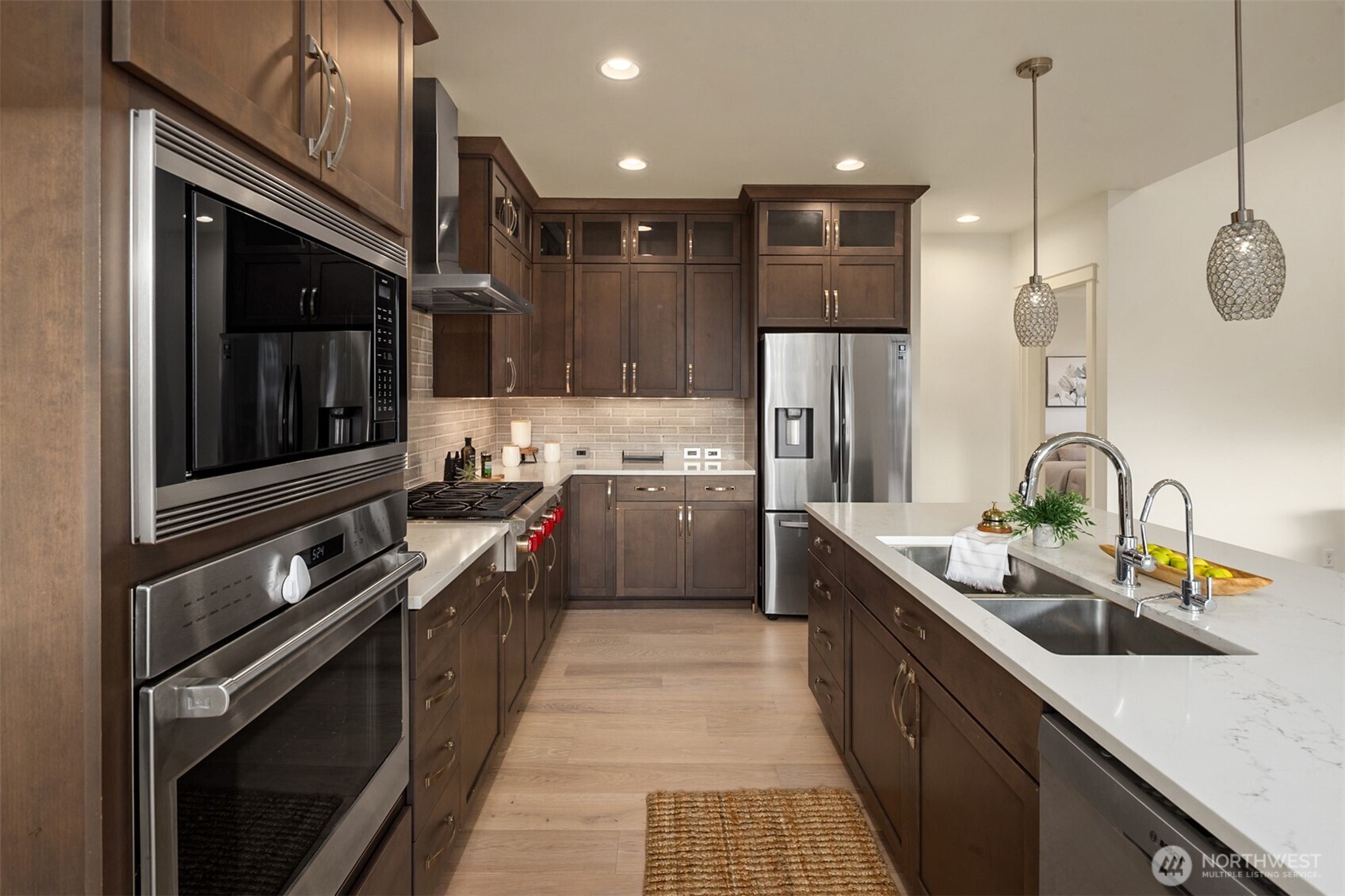 20045 10th Avenue NW Unit: 11