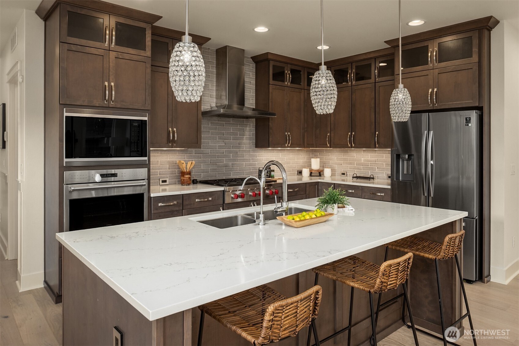 20045 10th Avenue NW Unit: 11