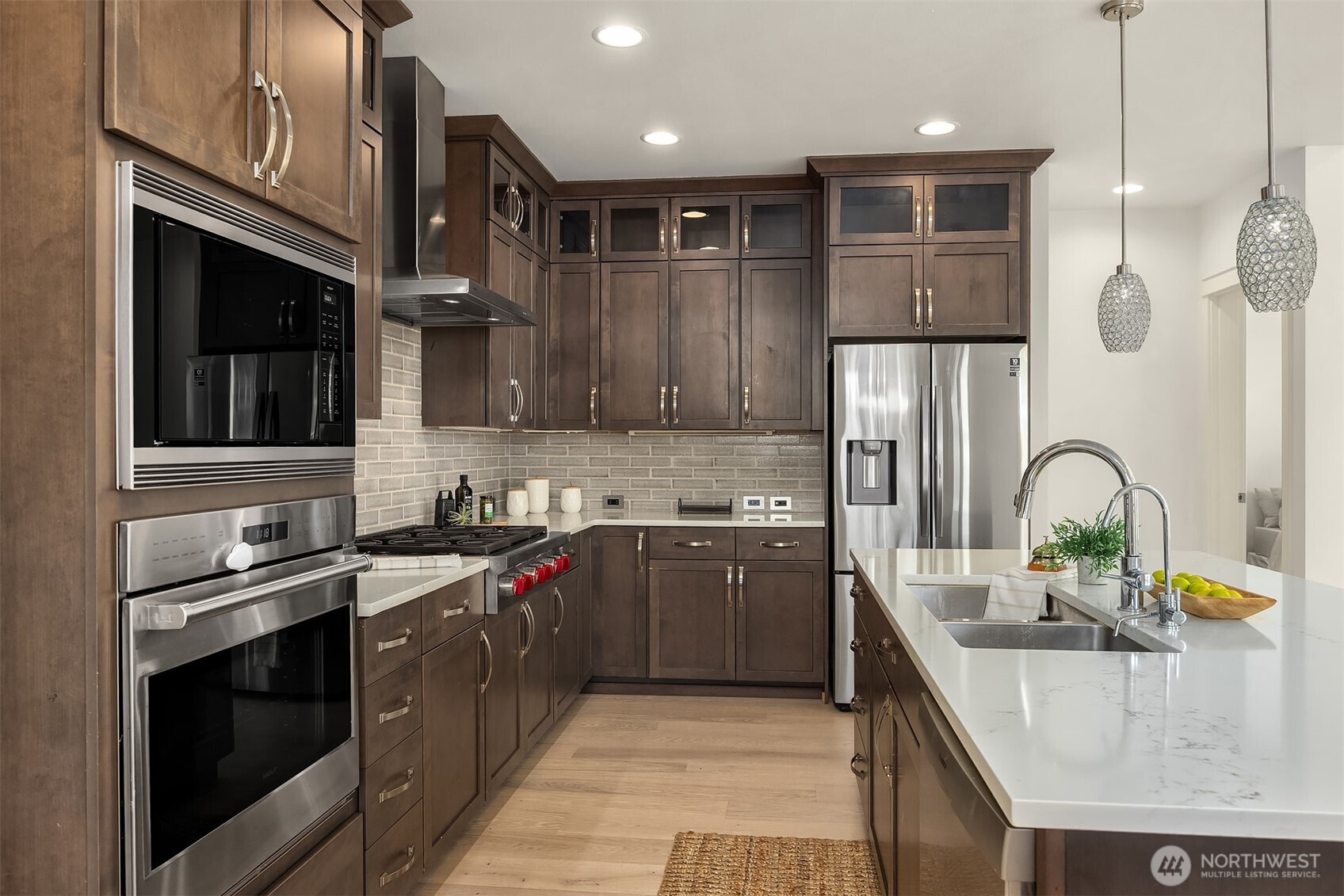 20045 10th Avenue NW Unit: 11