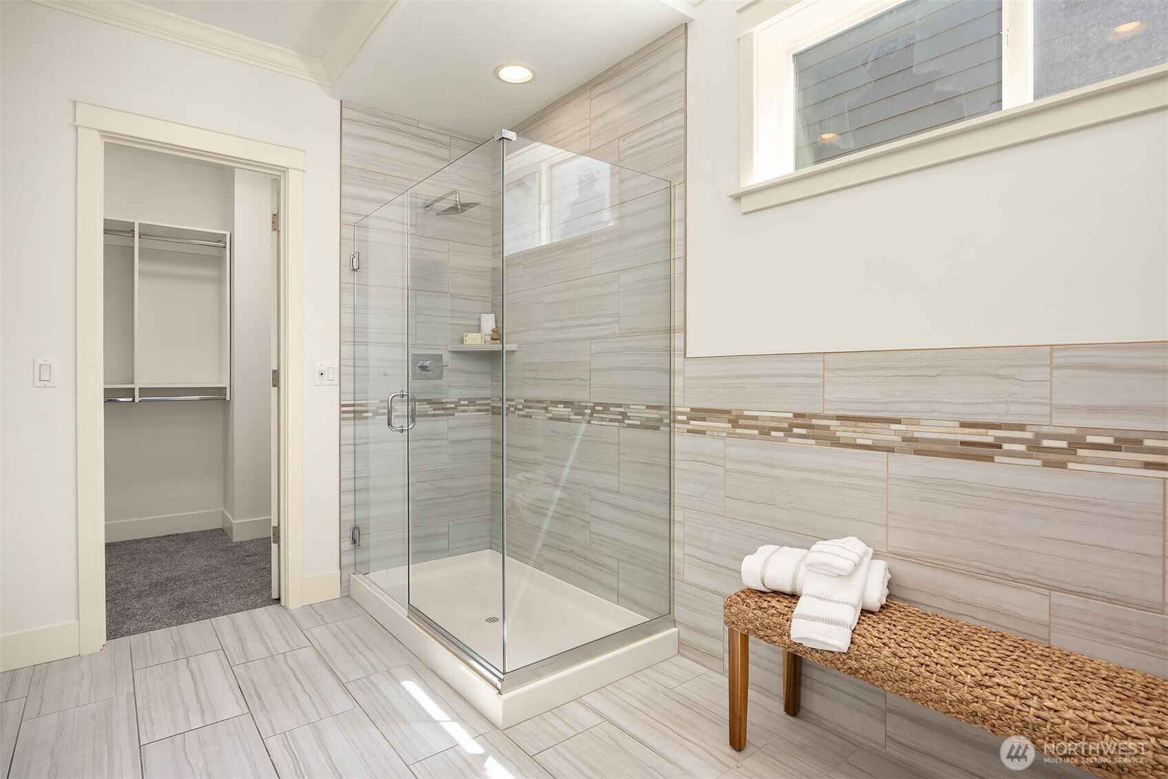 20045 10th Avenue NW Unit: 11