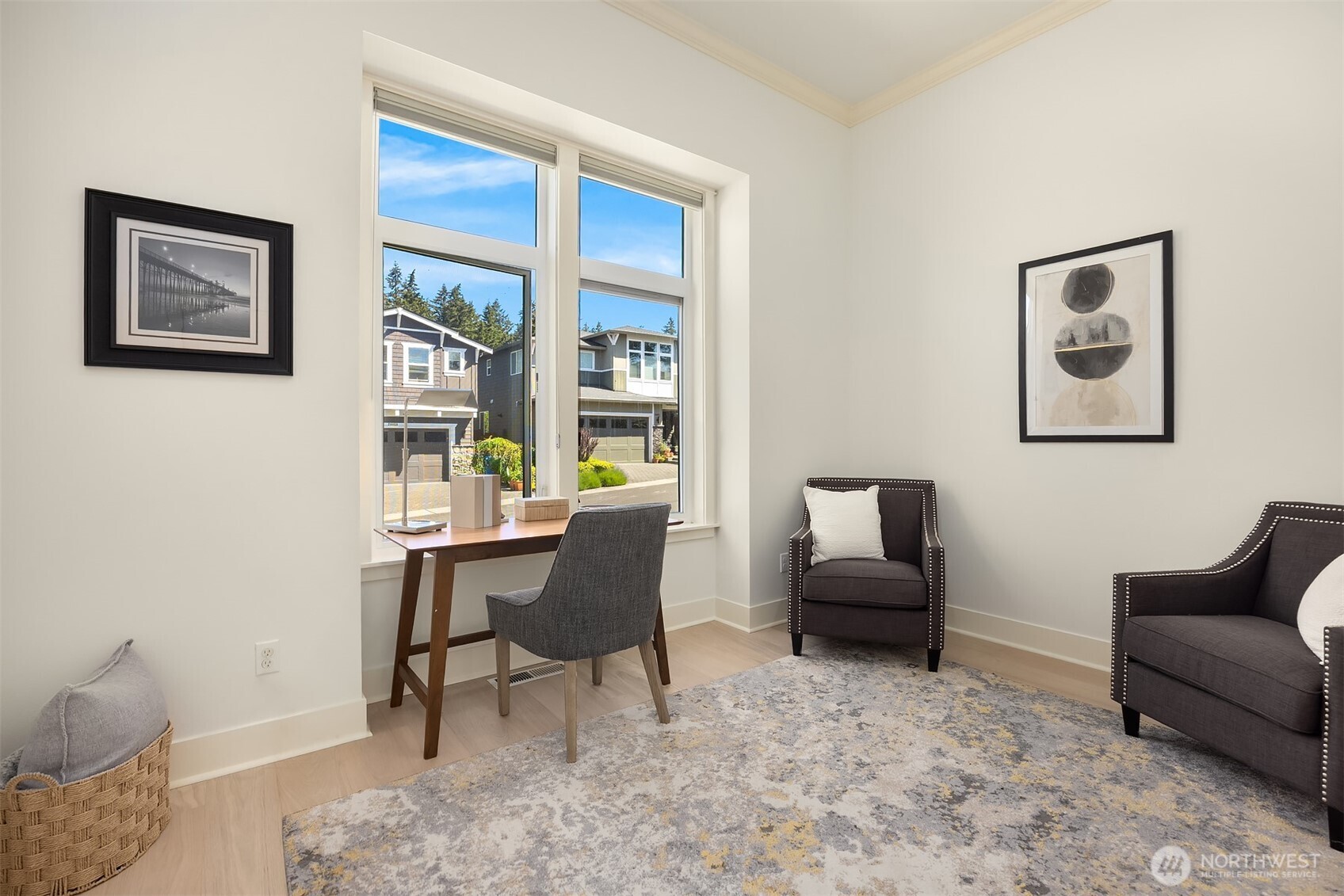 20045 10th Avenue NW Unit: 11