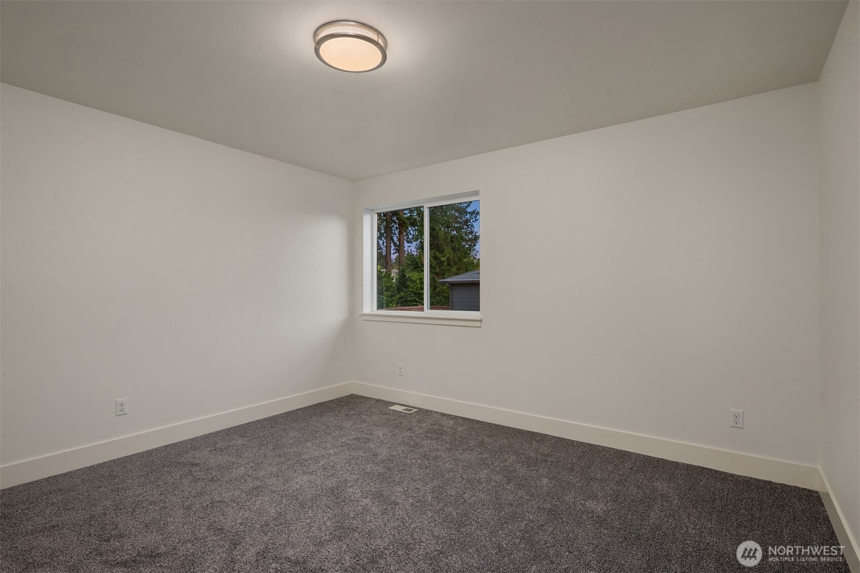 20045 10th Avenue NW Unit: 11