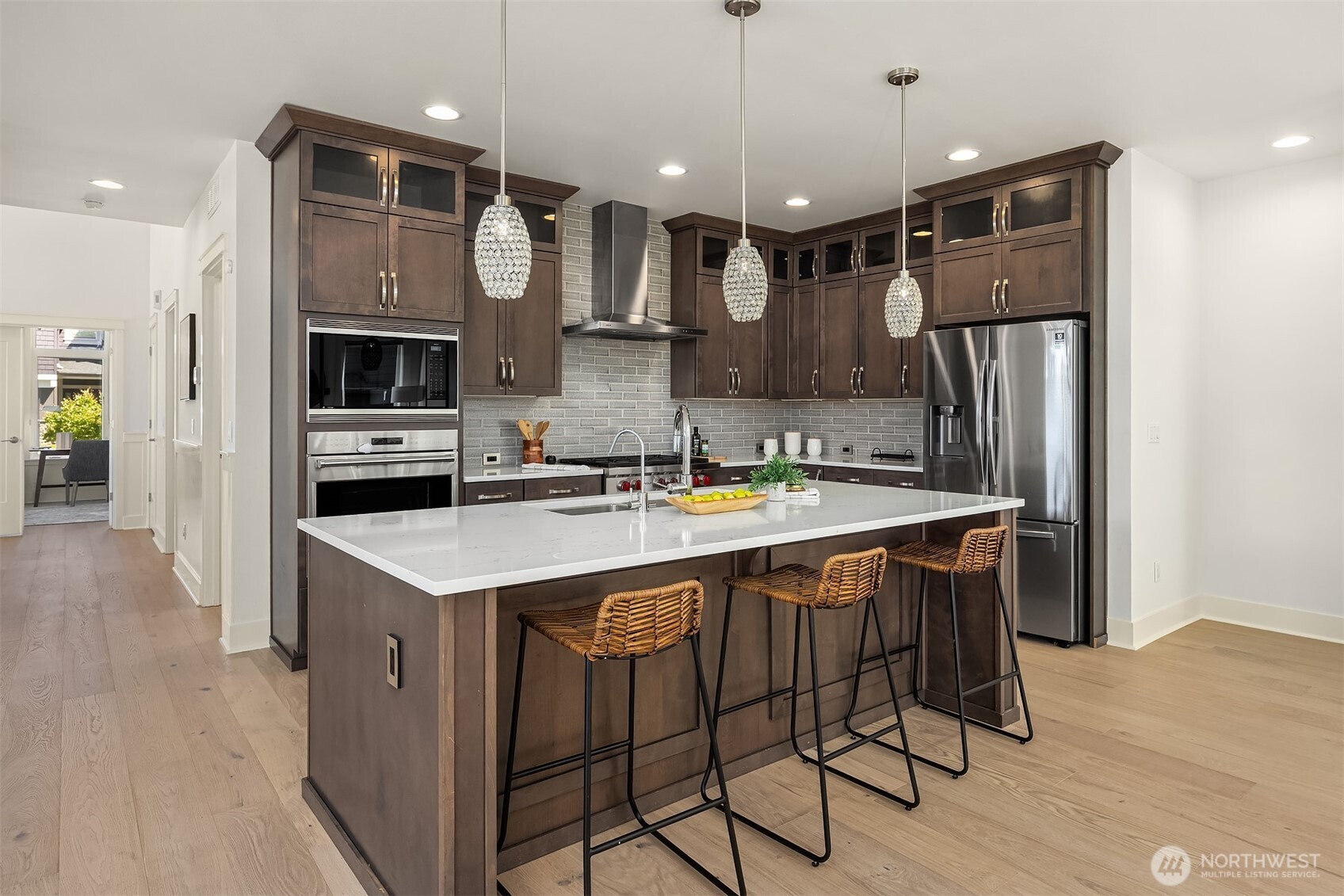 20045 10th Avenue NW Unit: 11