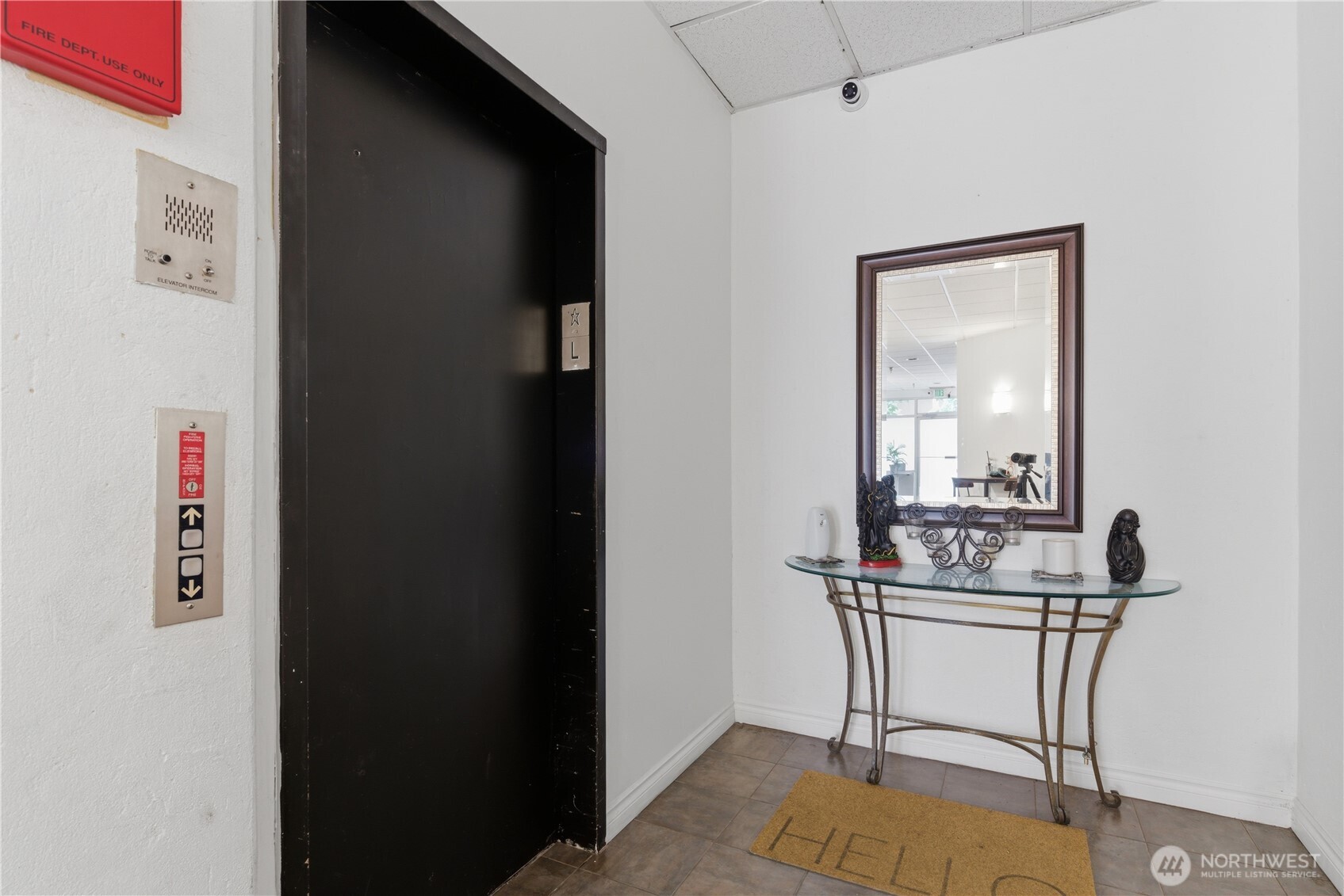 4722 12th Avenue NE Unit: 201