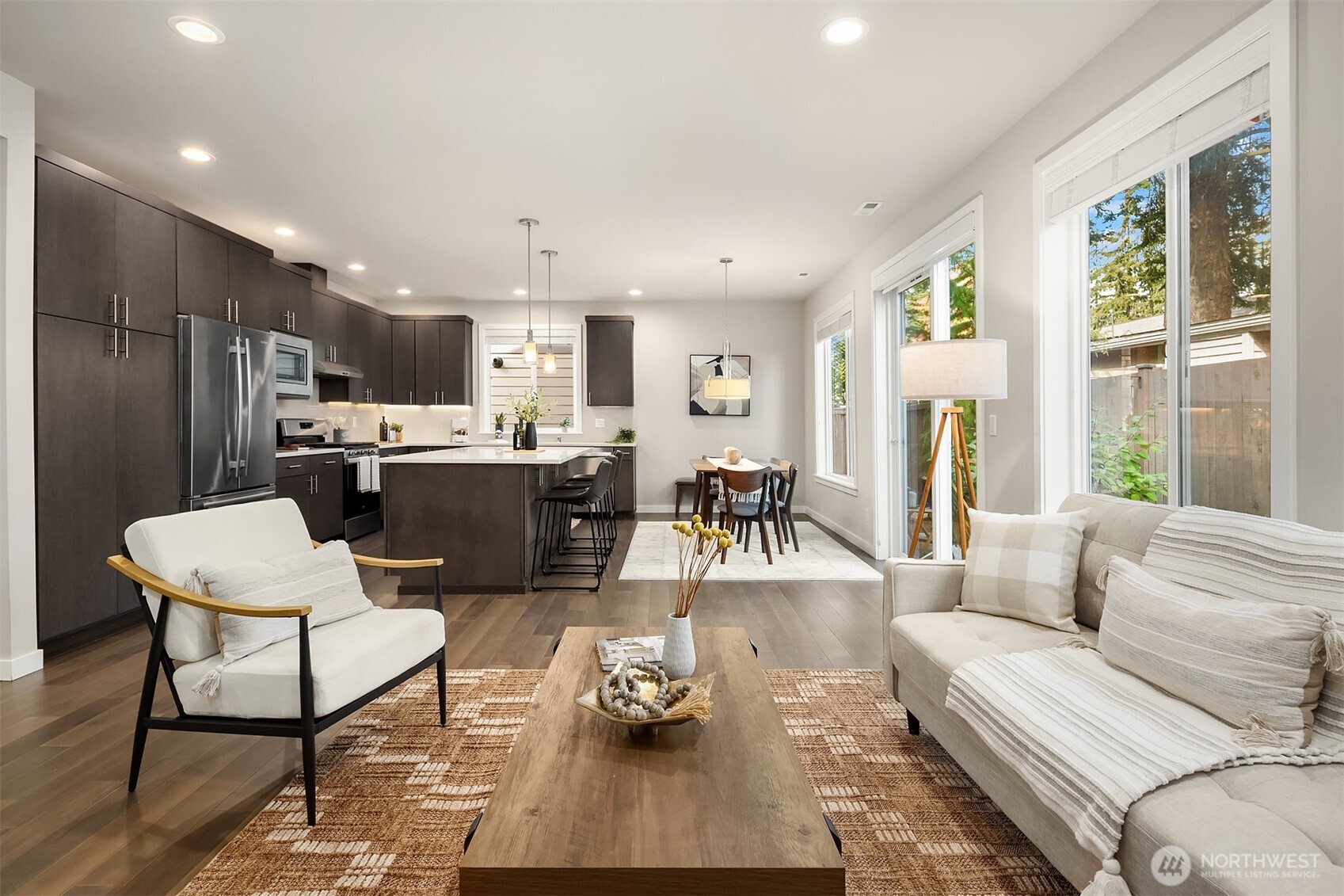 8609 244th Street SW Unit: 11