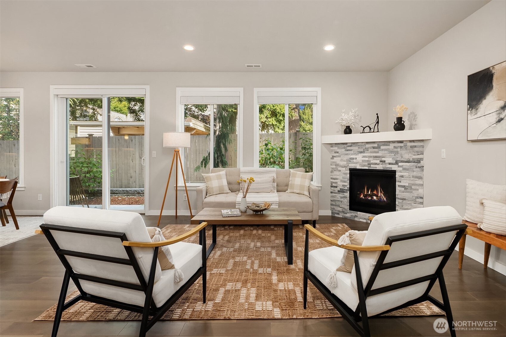 8609 244th Street SW Unit: 11
