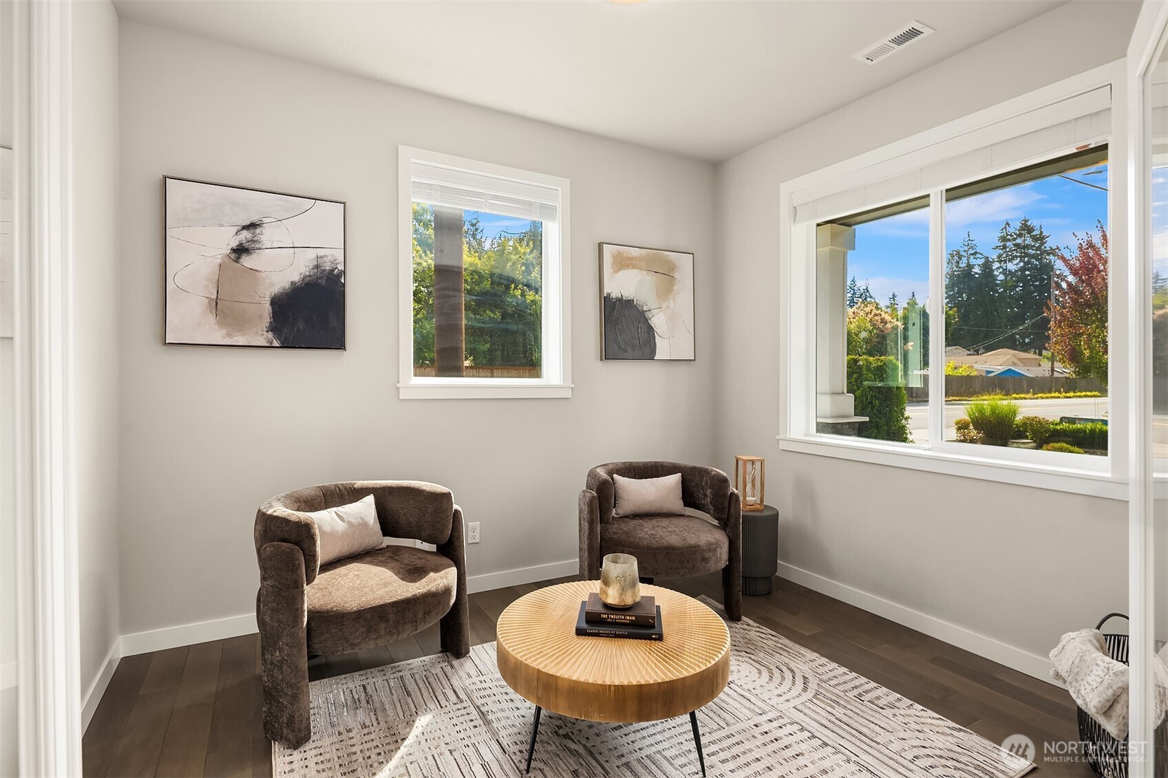 8609 244th Street SW Unit: 11