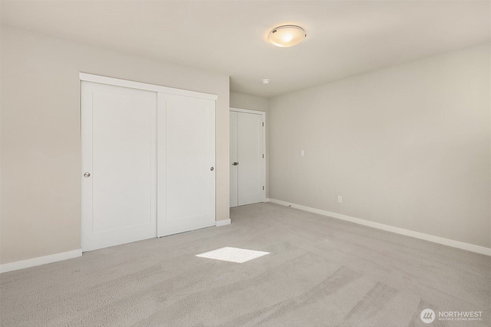 8609 244th Street SW Unit: 11