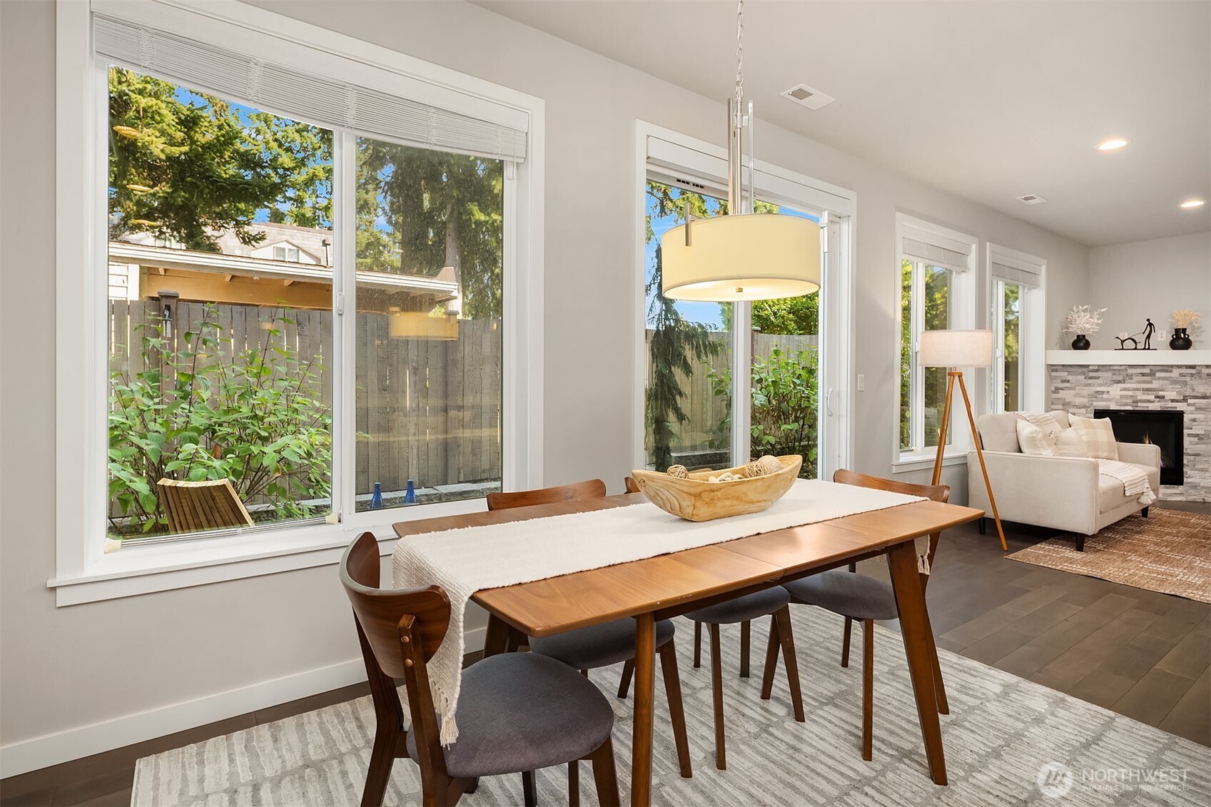 8609 244th Street SW Unit: 11