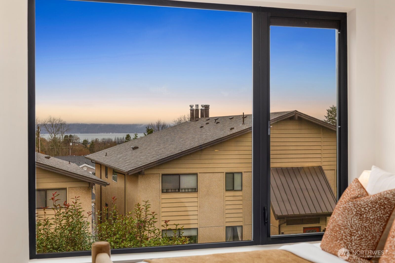 614 5th Avenue S Unit: C105