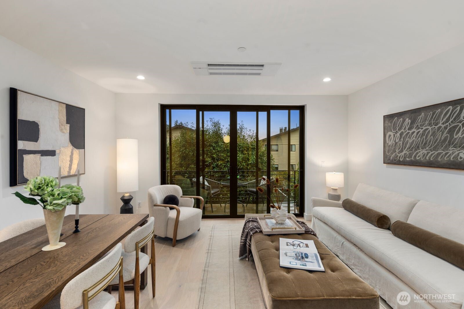 614 5th Avenue S Unit: C105