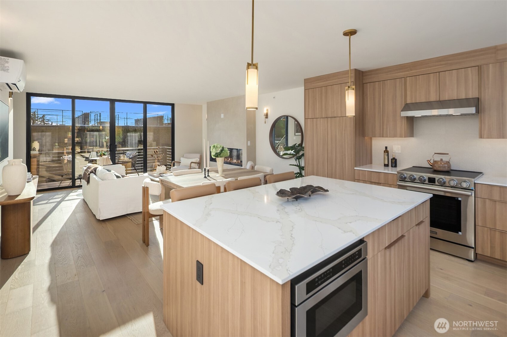 614 5th Avenue S Unit: B102