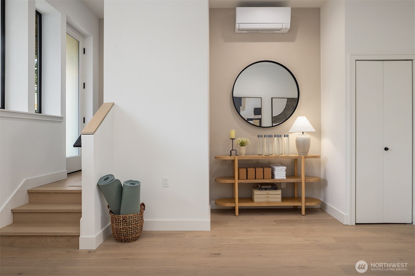 614 5th Avenue S Unit: B102