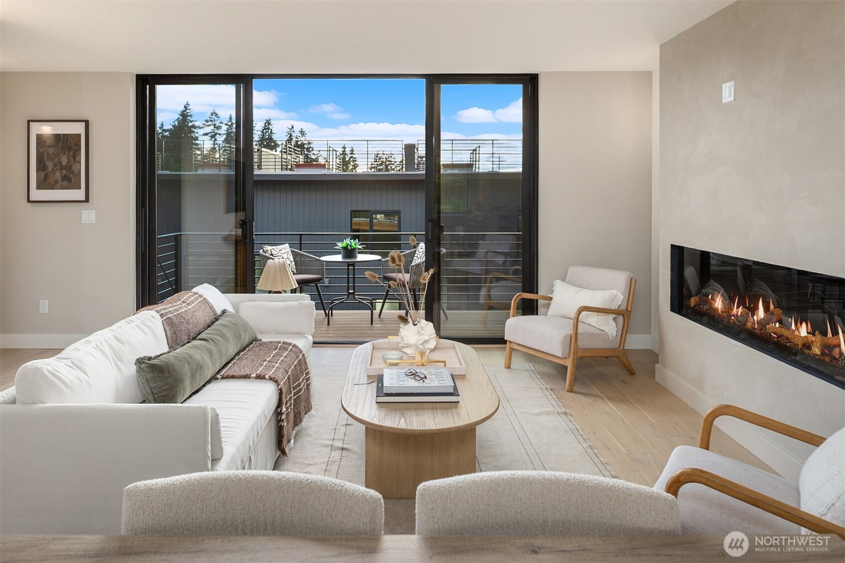 614 5th Avenue S Unit: B102