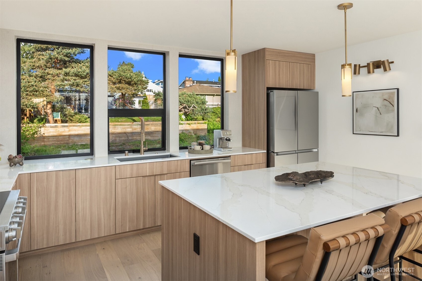 614 5th Avenue S Unit: B102