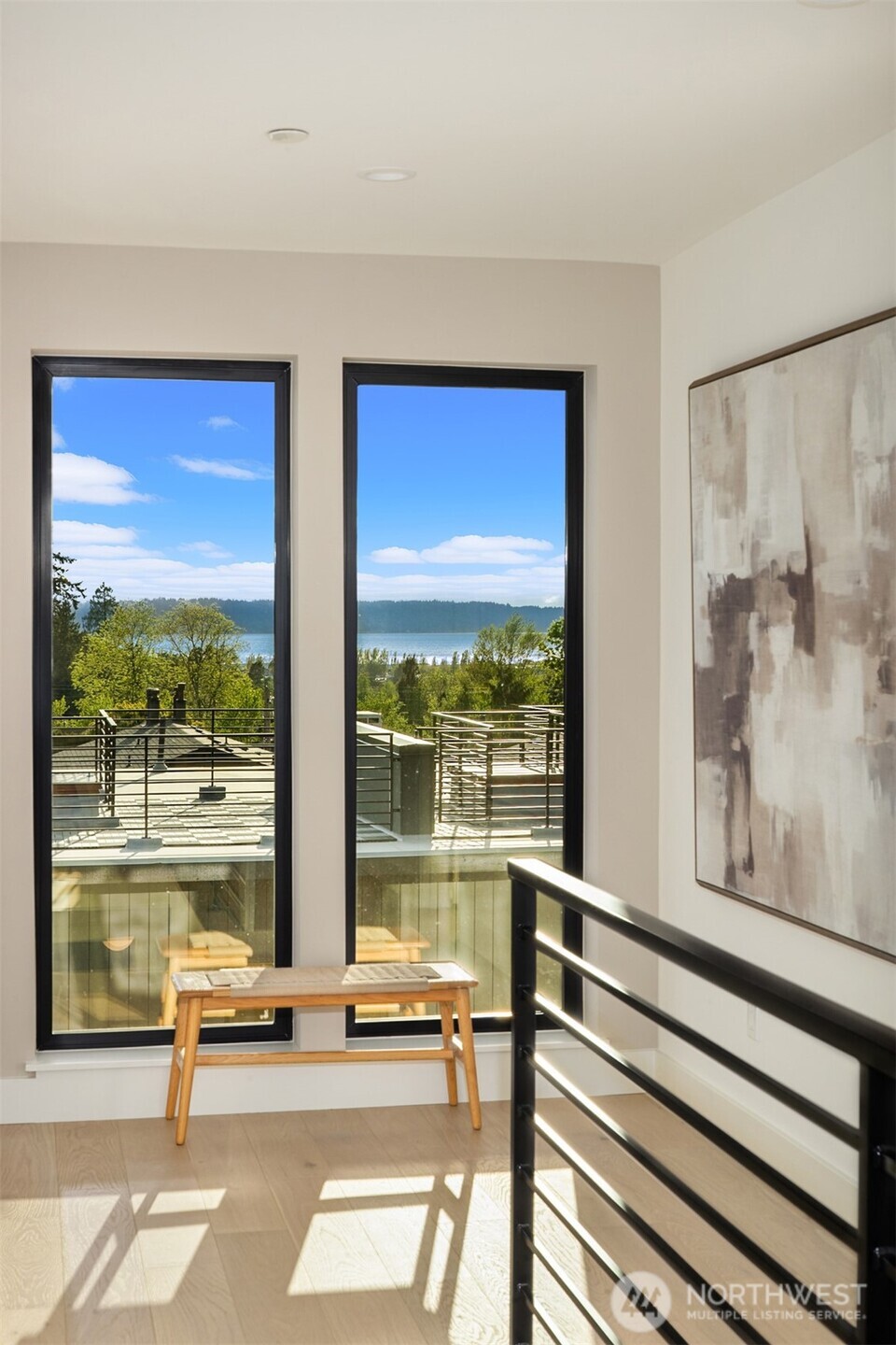 614 5th Avenue S Unit: B102