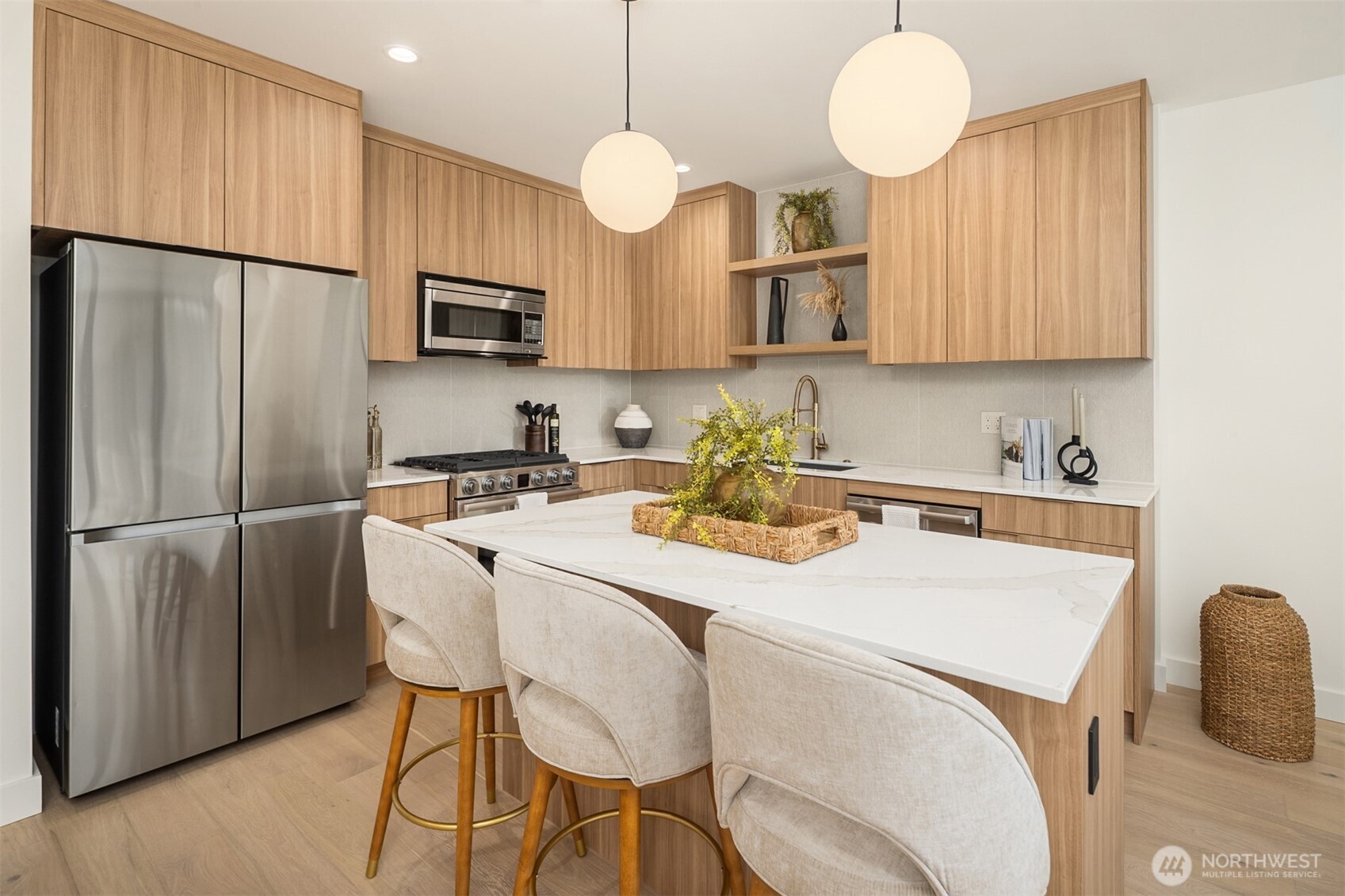 614 5th Avenue S Unit: C108