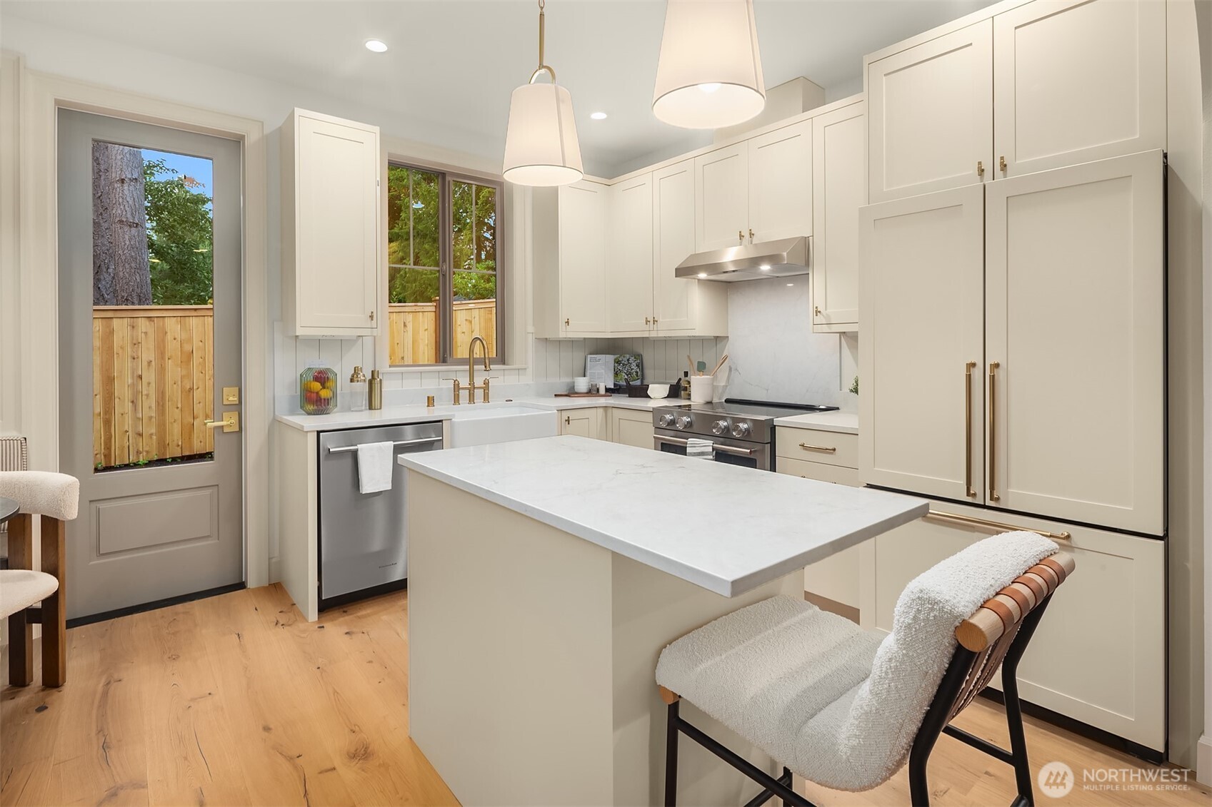 22706 92nd Avenue W Unit: A
