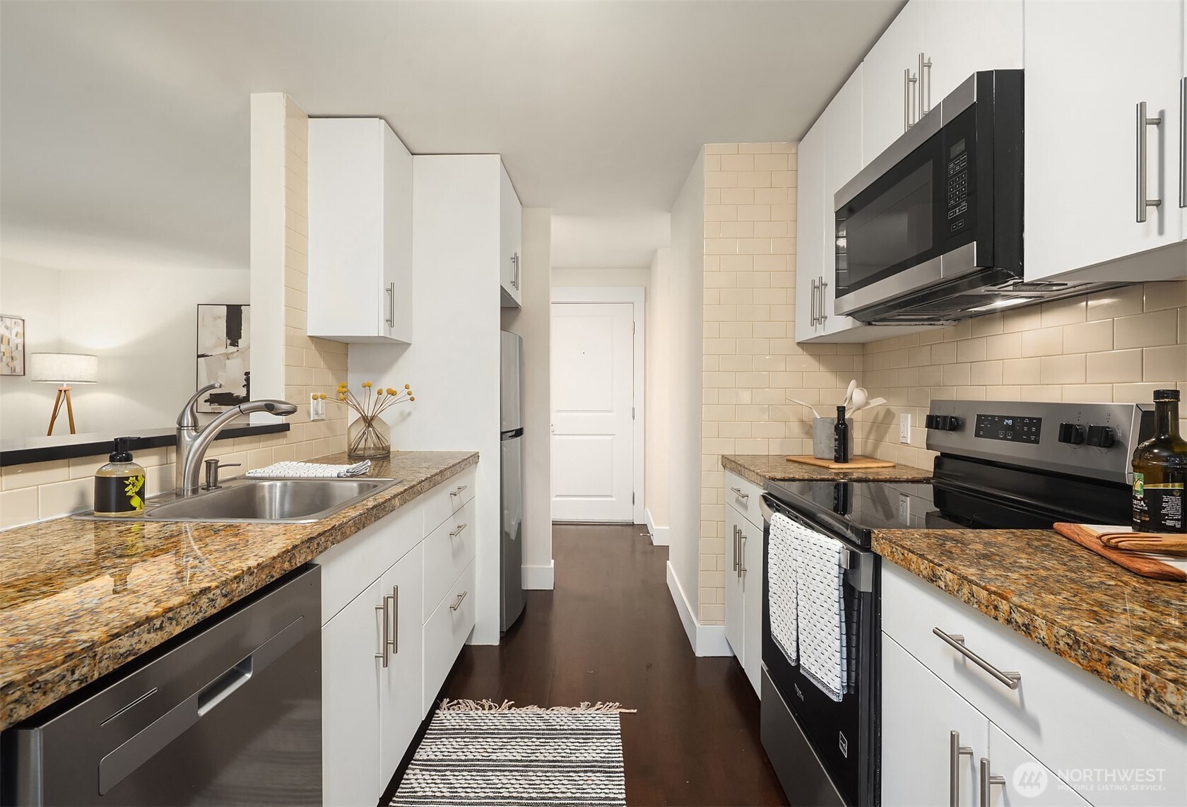23015 Edmonds Way Unit: A110