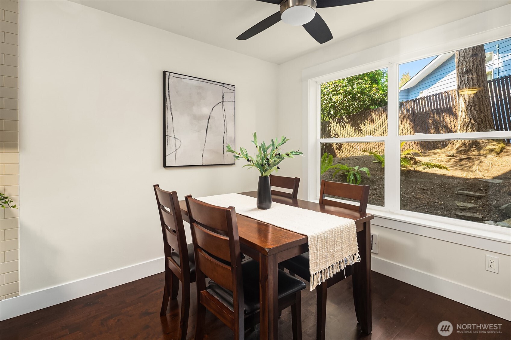 23015 Edmonds Way Unit: A110