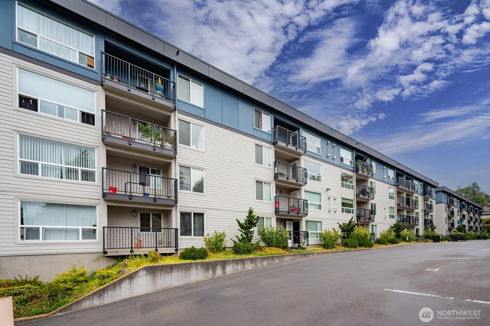 9416 1st Avenue NE Unit: #419