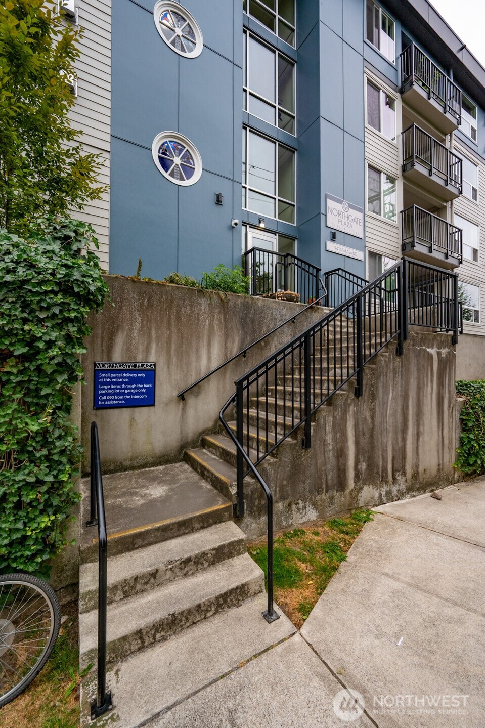 9416 1st Avenue NE Unit: #419