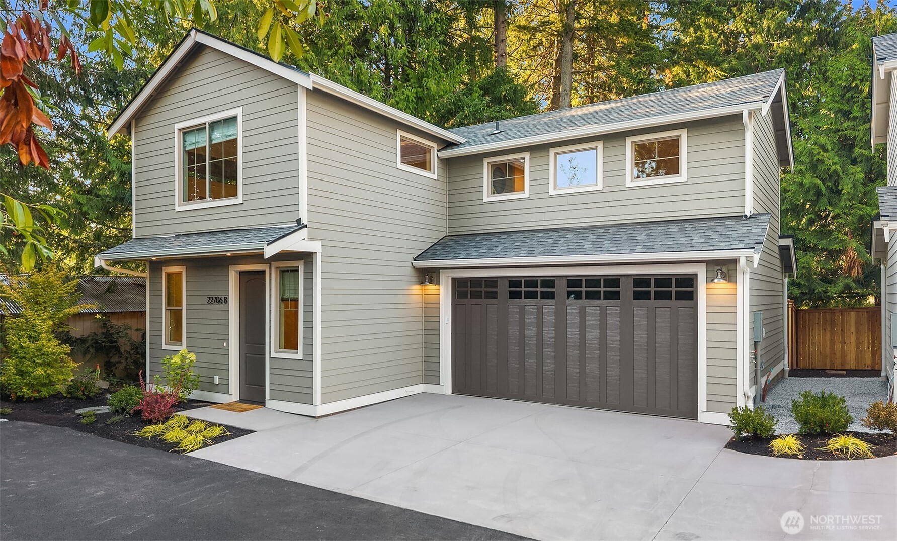 22706 92nd Avenue W Unit: B