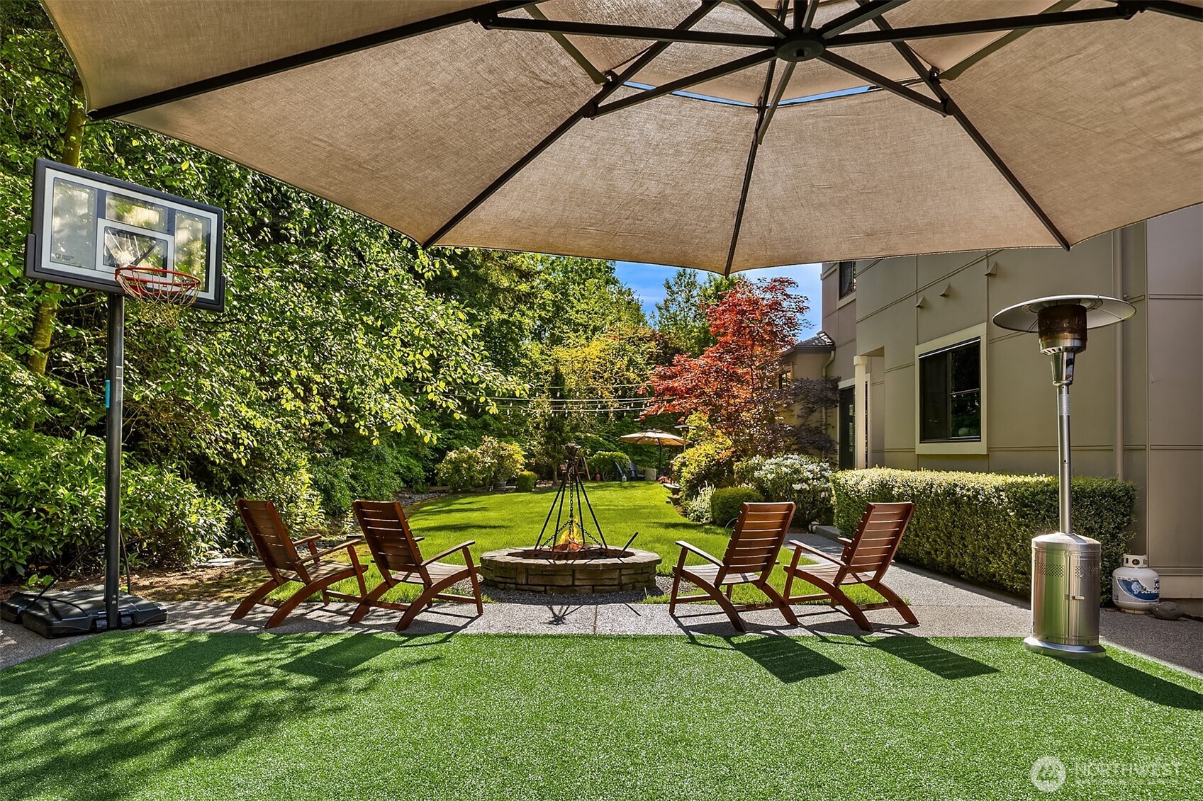 11303 S Dogwood Lane