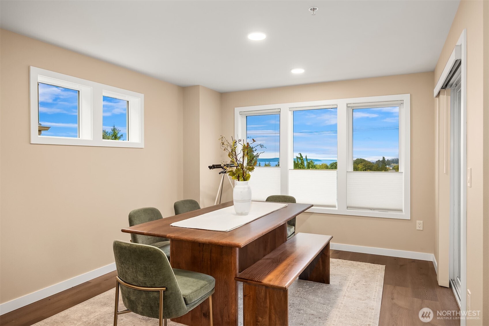 550 Paradise Lane Unit: B201