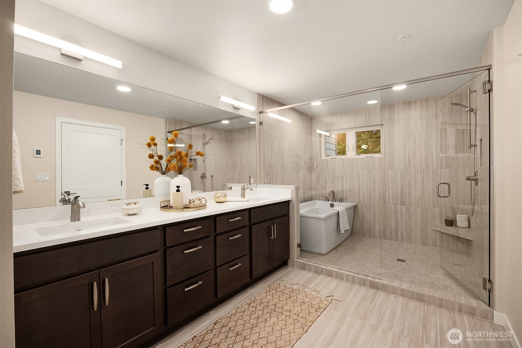 550 Paradise Lane Unit: B201