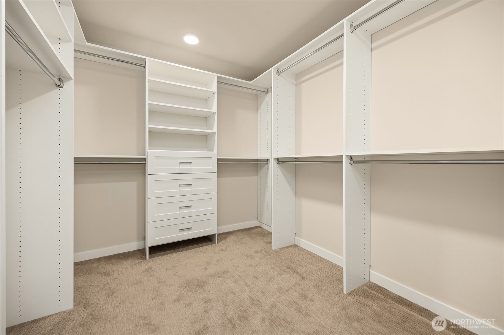 550 Paradise Lane Unit: B201