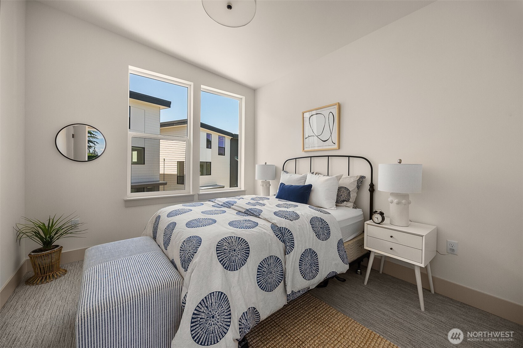 3007 S Dakota St