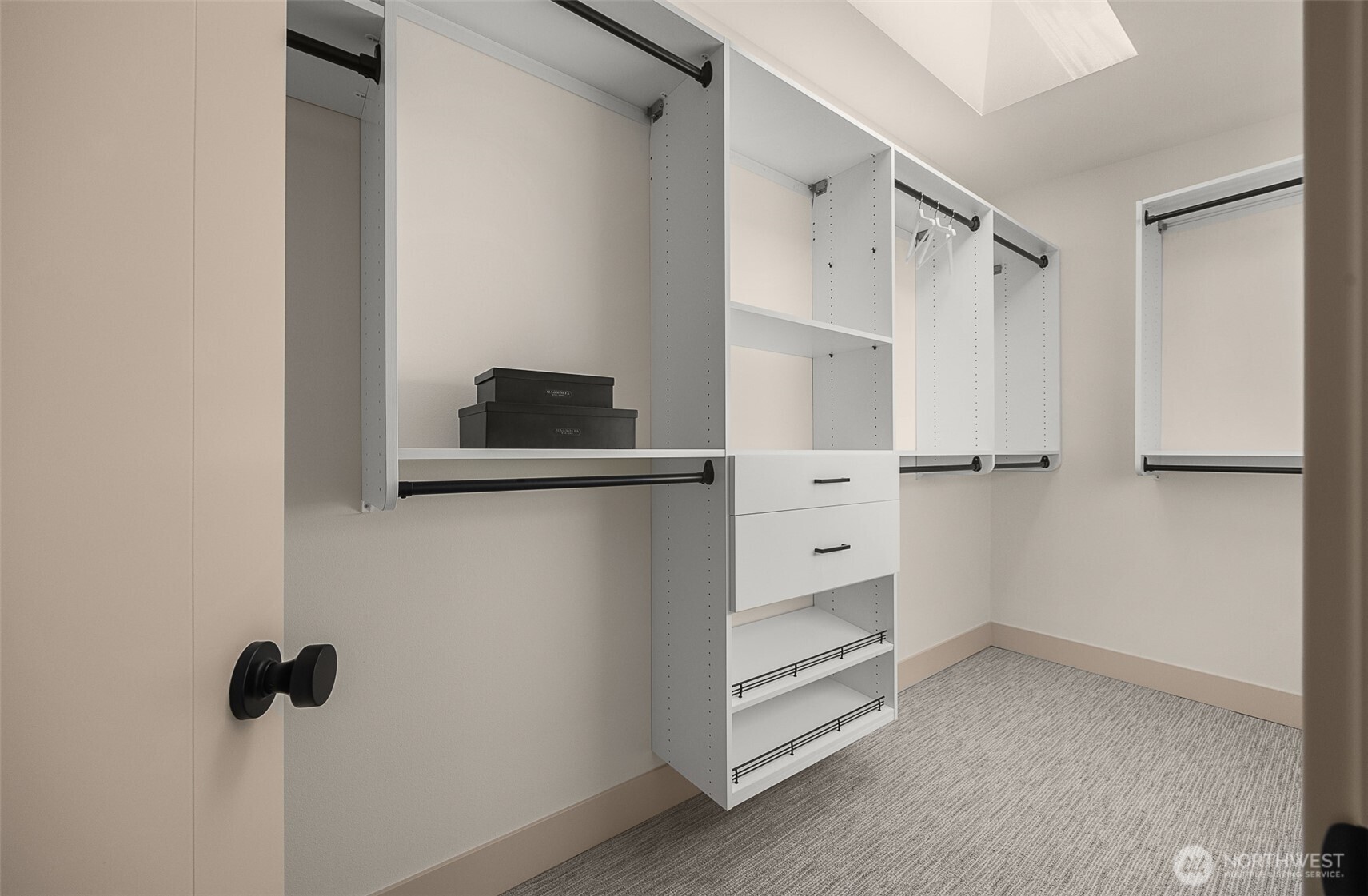3007 S Dakota St