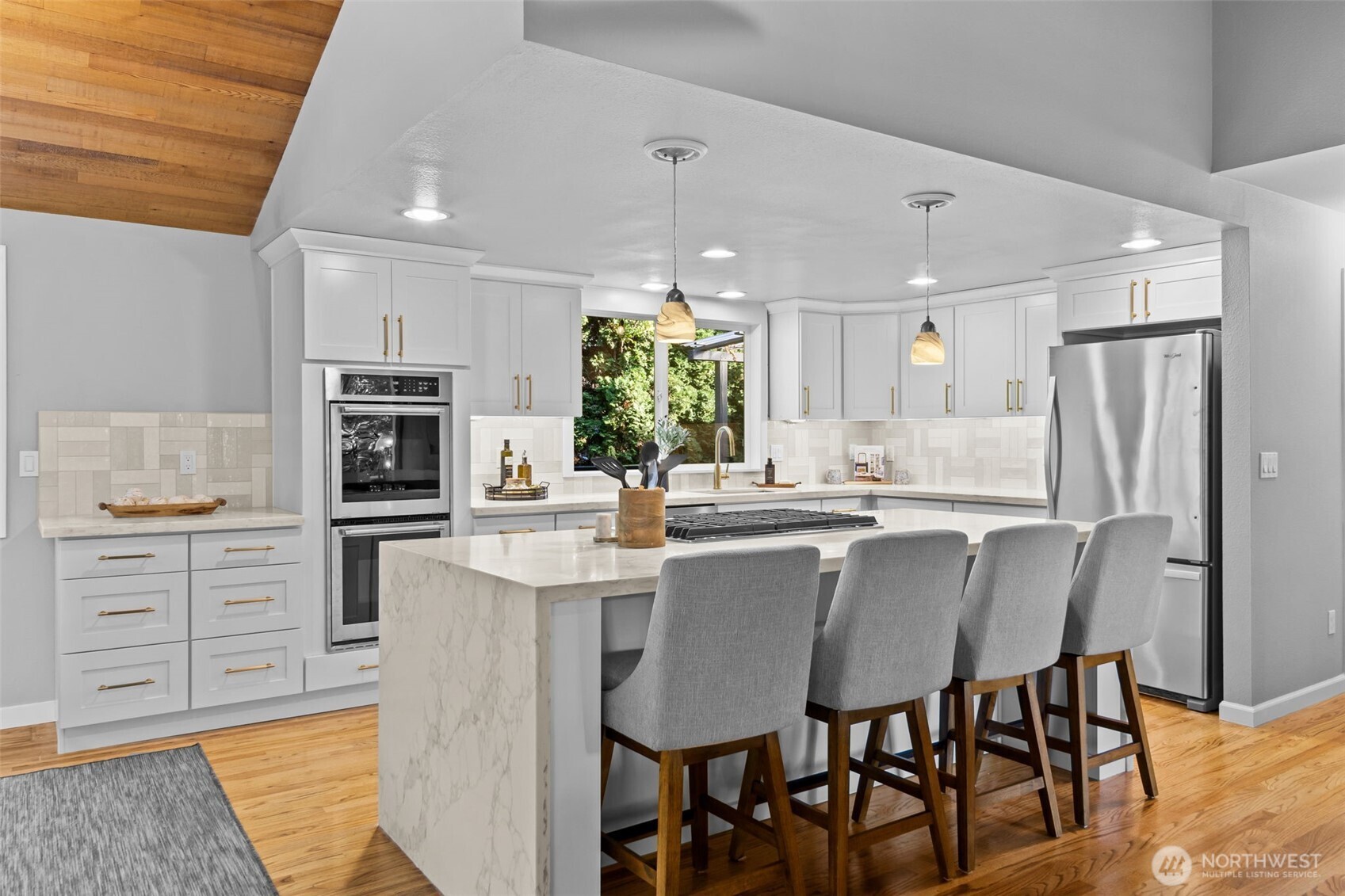 618 NW 163rd Street