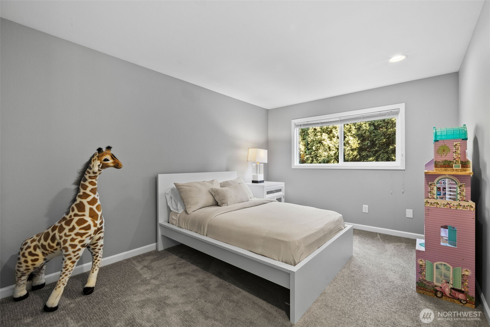 618 NW 163rd Street