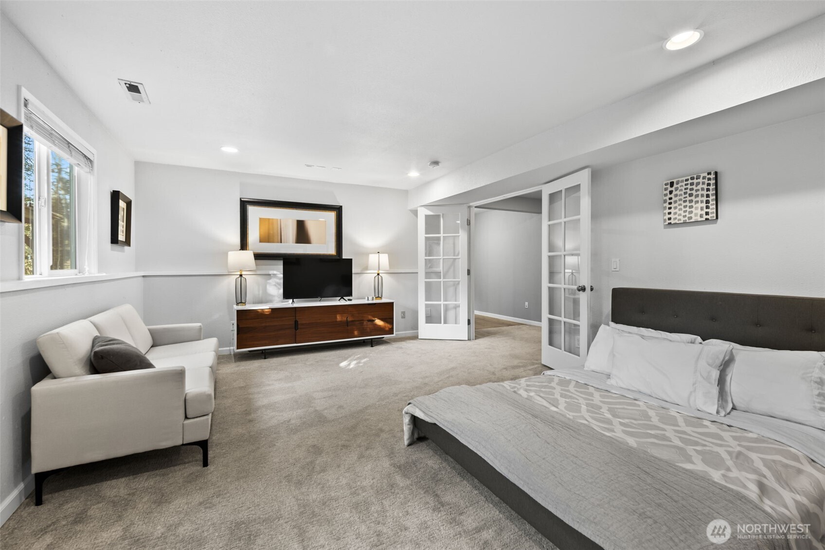618 NW 163rd Street