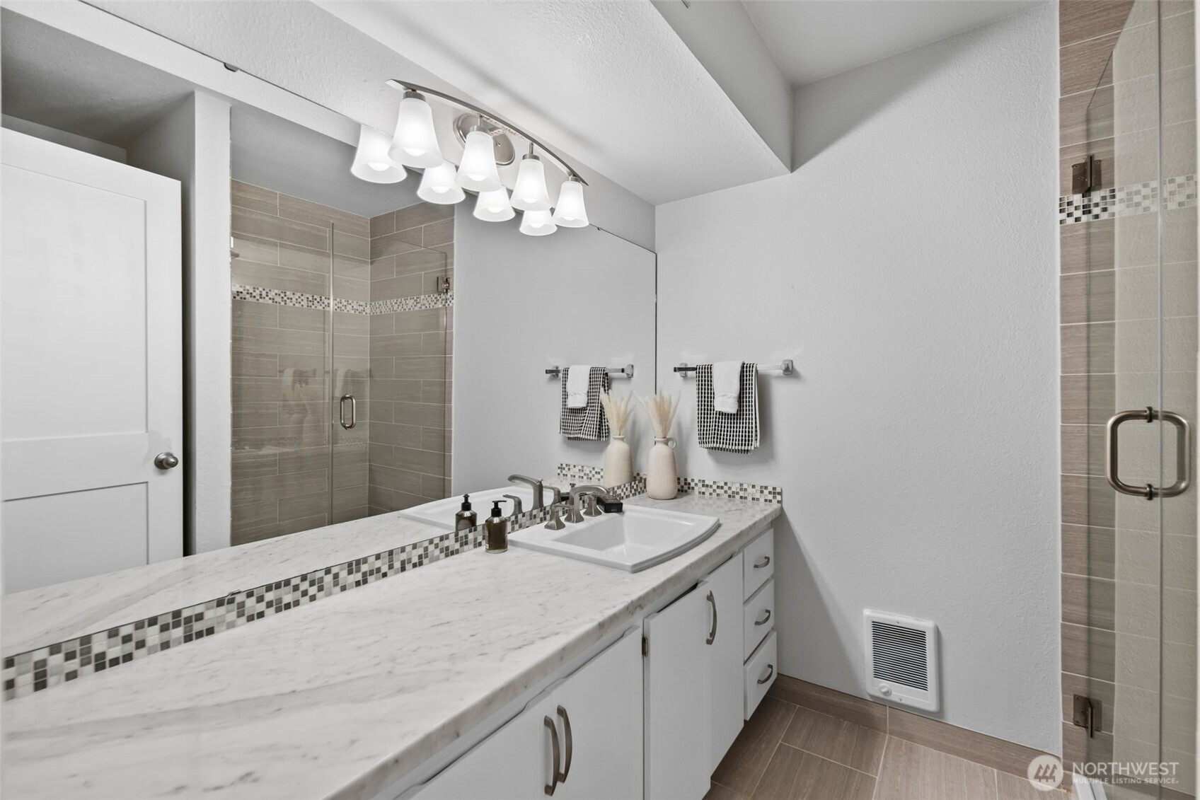 618 NW 163rd Street