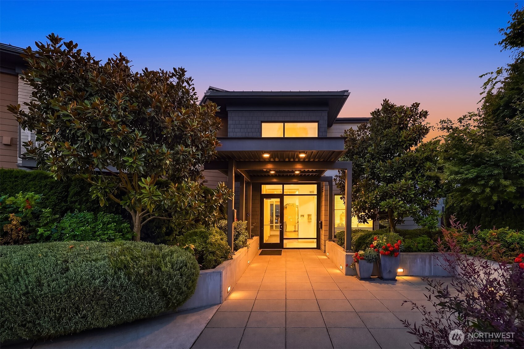 50 Pine Street Unit: 509