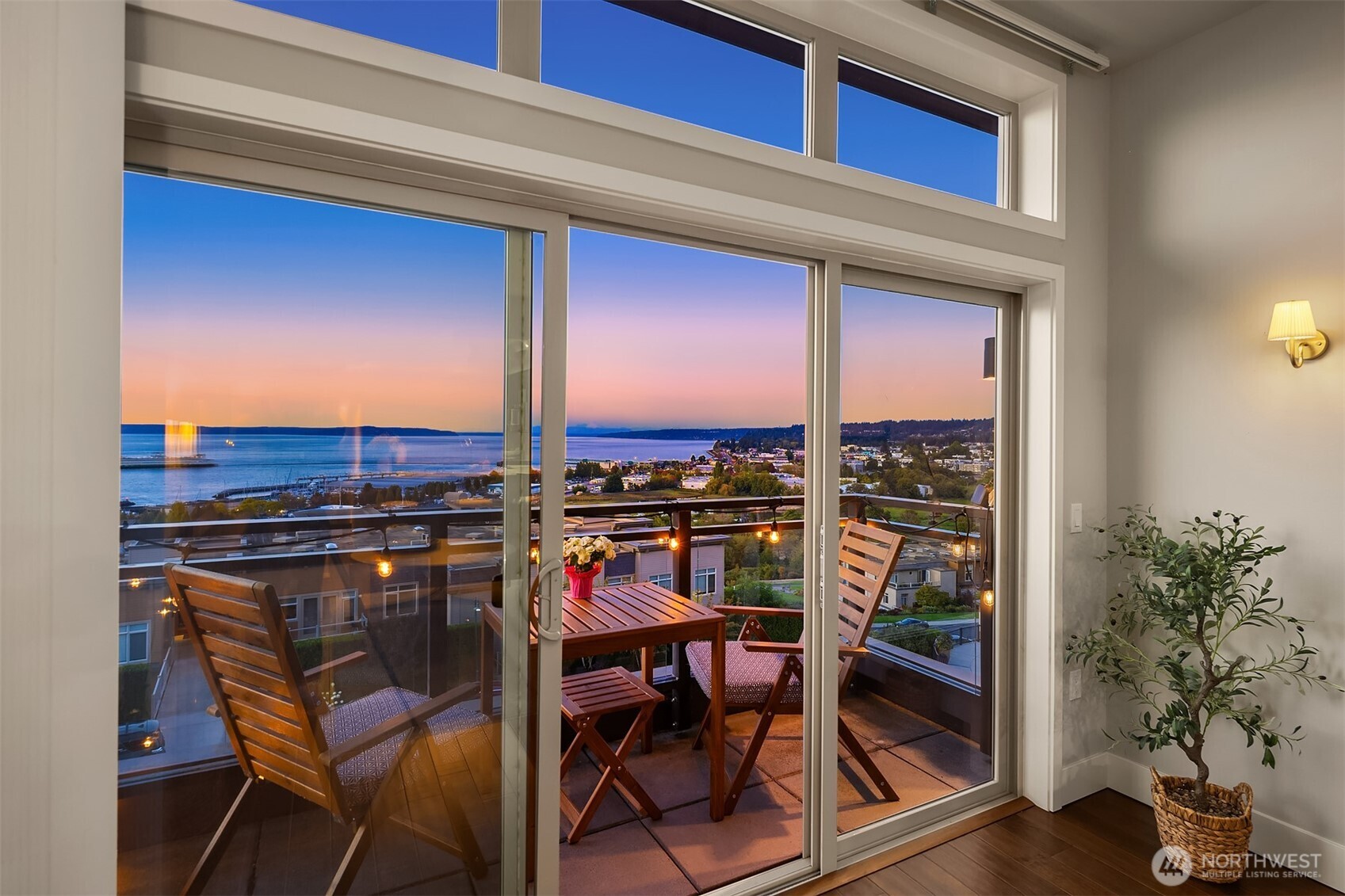 50 Pine Street Unit: 509