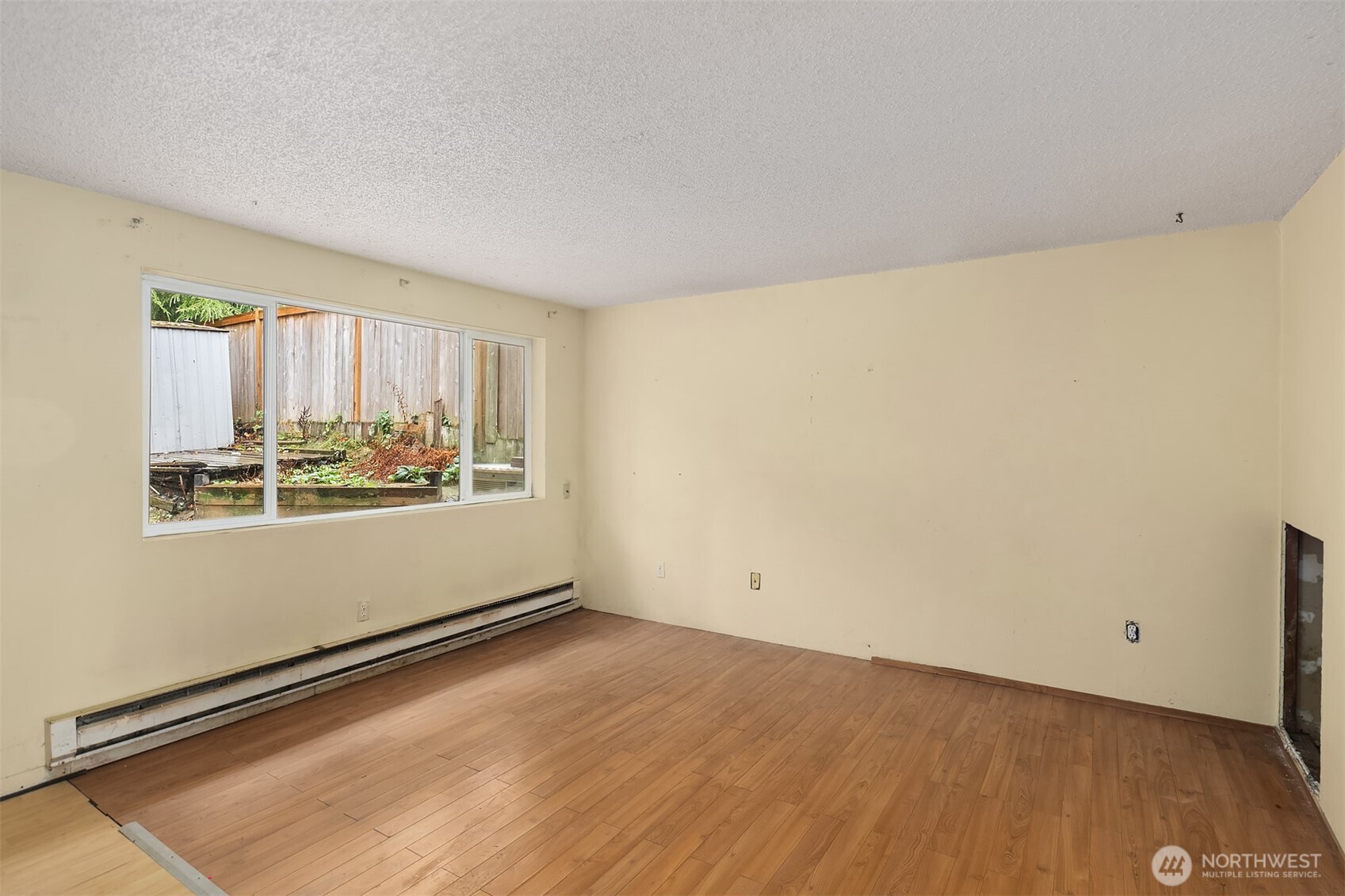 6107 Kenwood Drive
