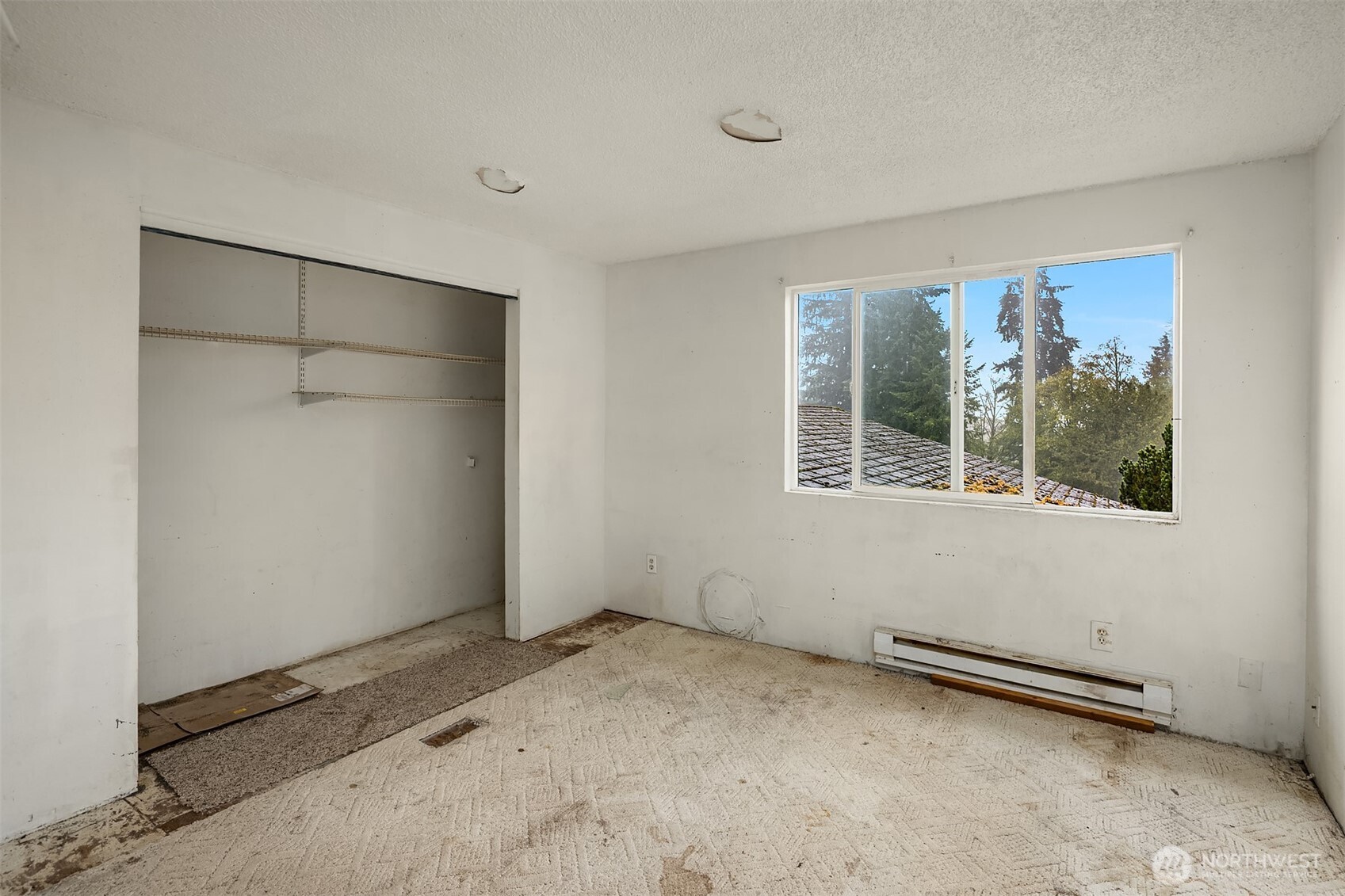 6107 Kenwood Drive